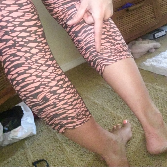 Calvin Klein performance Quick dry Workout Capri - Picture 3 of 4